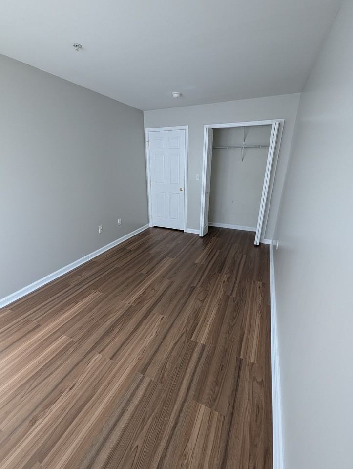 9228 Blue Grass Rd #7 - Photo 7 of 16