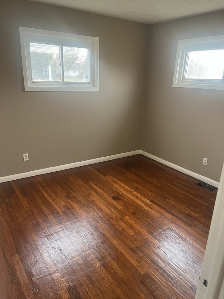 1342 Koebel Rd #NA - Photo 5 of 11