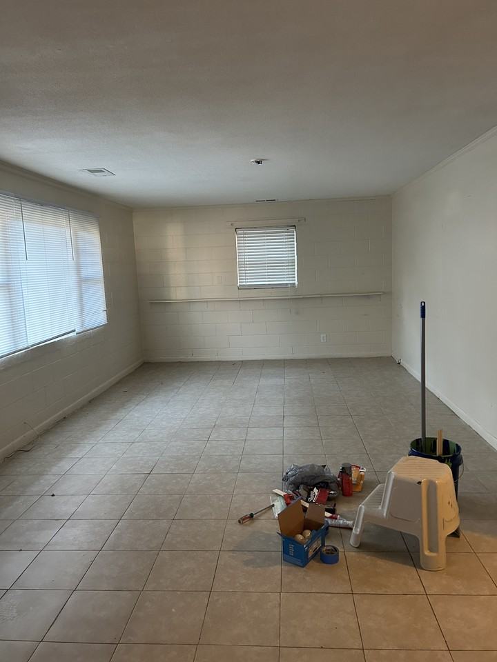 118 Fidelity St #NA - Photo 6 of 8