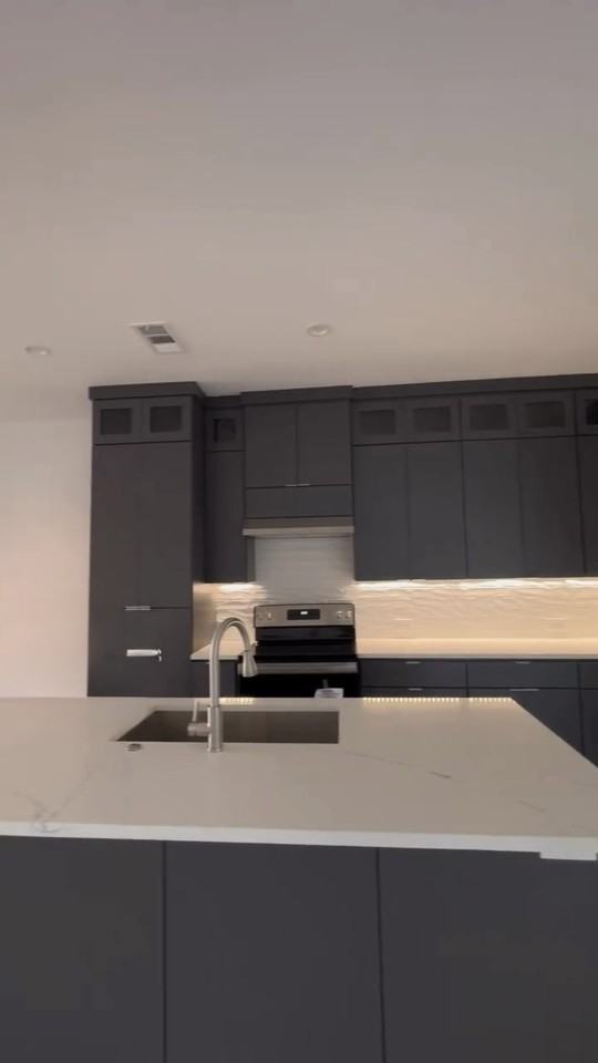 1400 Edgemont Ave #NA - Photo 5 of 9