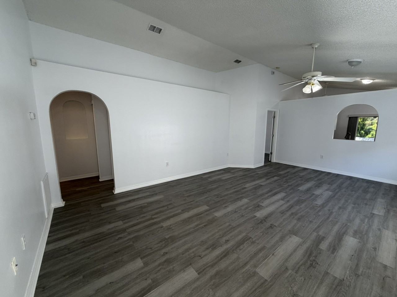 12833 Parkbury Dr #NA - Photo 6 of 20