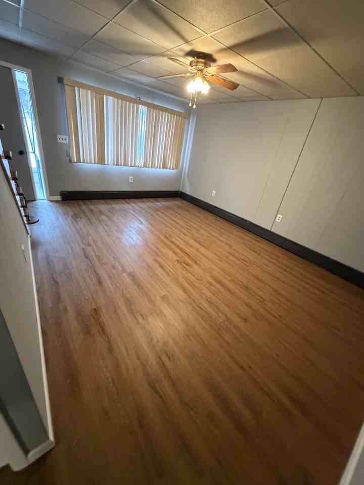 454 Bodnick St #NA - Photo 2 of 7