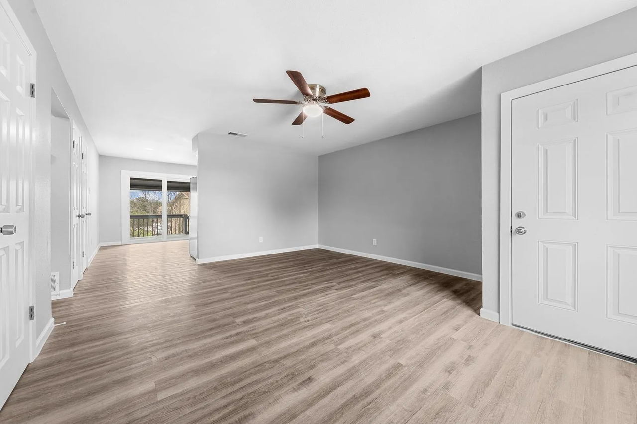 124 Wind Ridge Dr #C - Photo 2 of 10