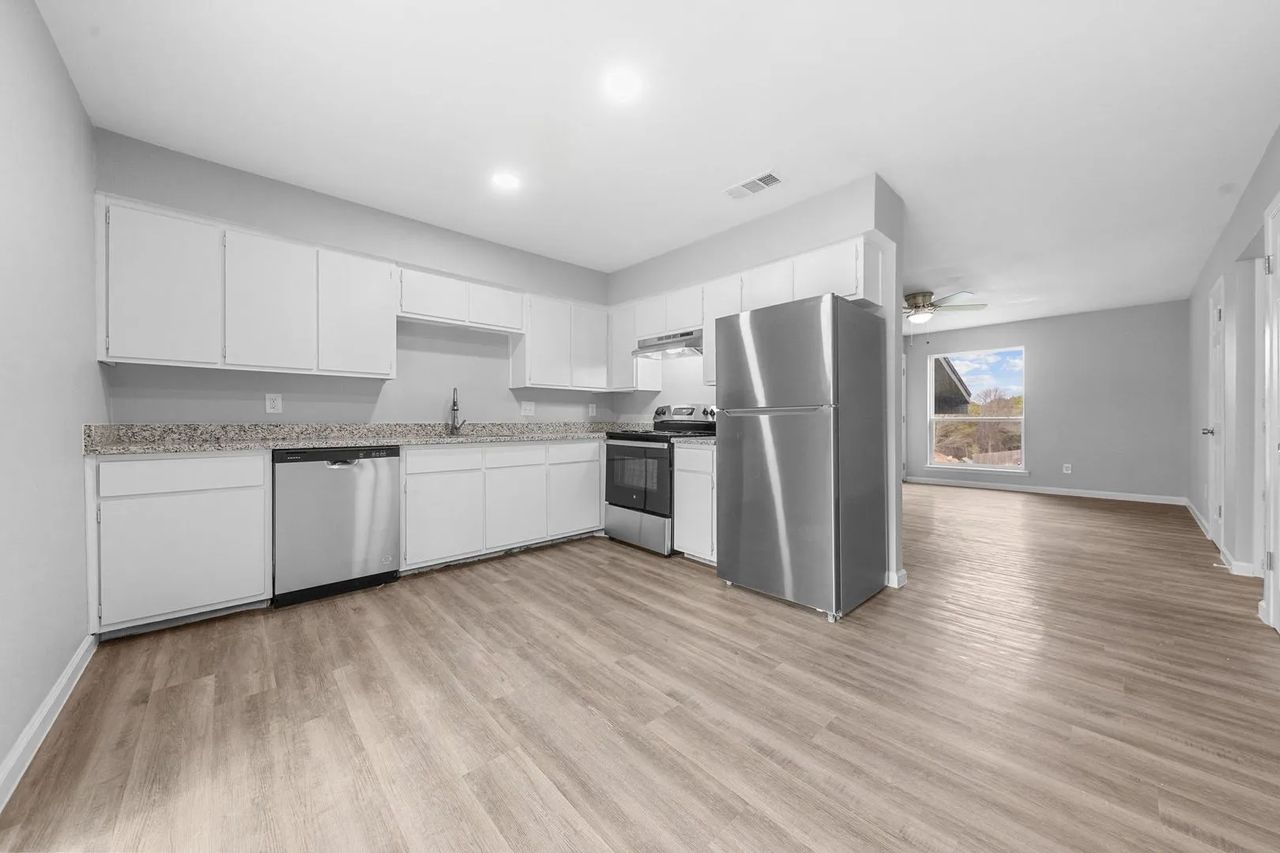 124 Wind Ridge Dr #C - Photo 4 of 10