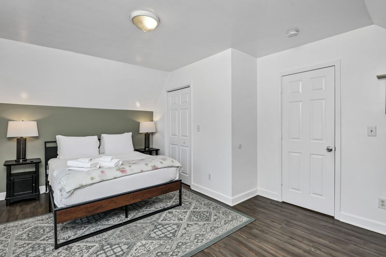 1201 Chevis St #NA - Photo 2 of 12