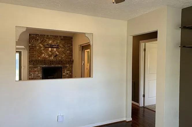 6318 Leaf Arbor Dr #NA - Photo 5 of 19