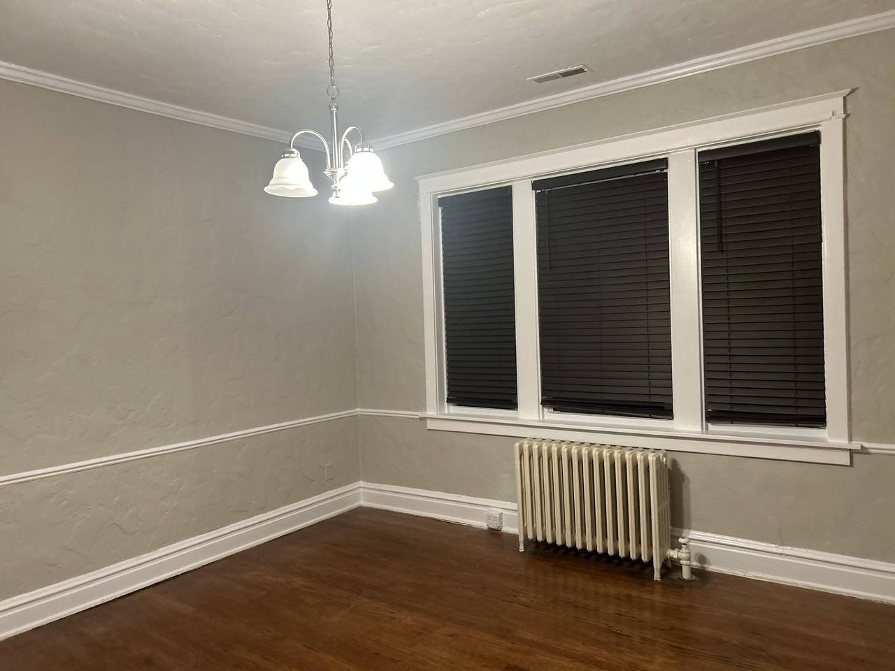 1118 Ralph Ter - Photo 3 of 10