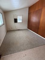 featured image of 17 27th St Nw #2