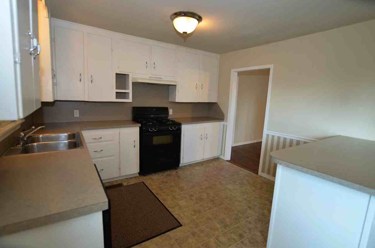 712 S Apple St #1 - Photo 5 of 21