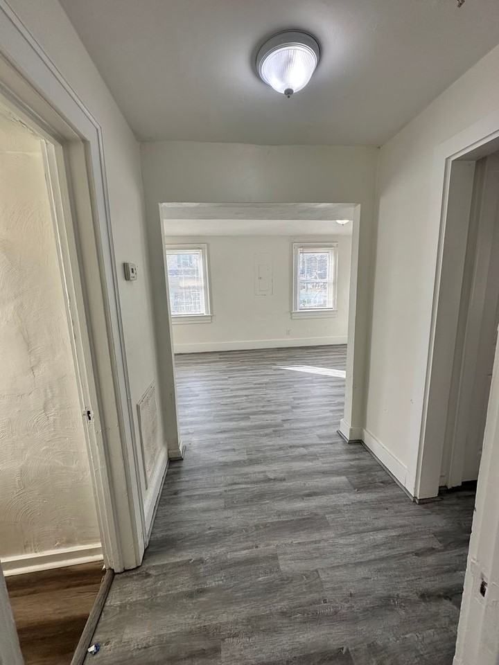 3100 Tidewater Dr #A - Photo 5 of 23