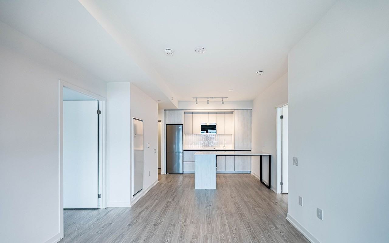 2485 Eglinton Avenue West - Photo 3 of 9