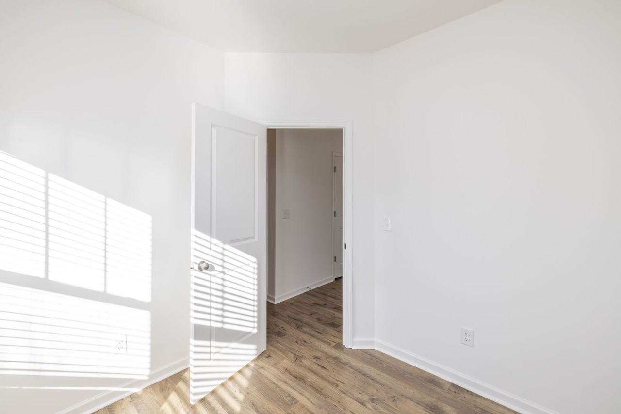 1150 Links Crossing Dr - Photo 4 of 27