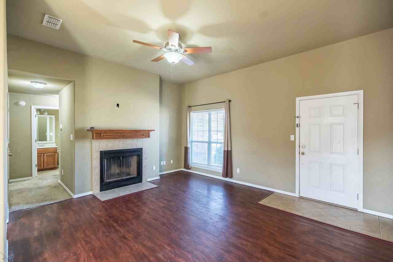 281 Sugarloaf Ave - Photo 4 of 30