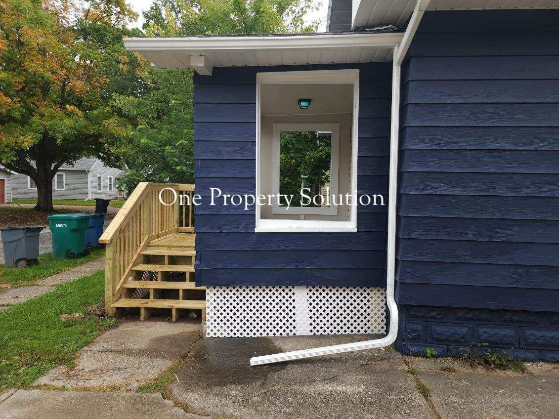 106 Carter St #1 - Photo 3 of 19