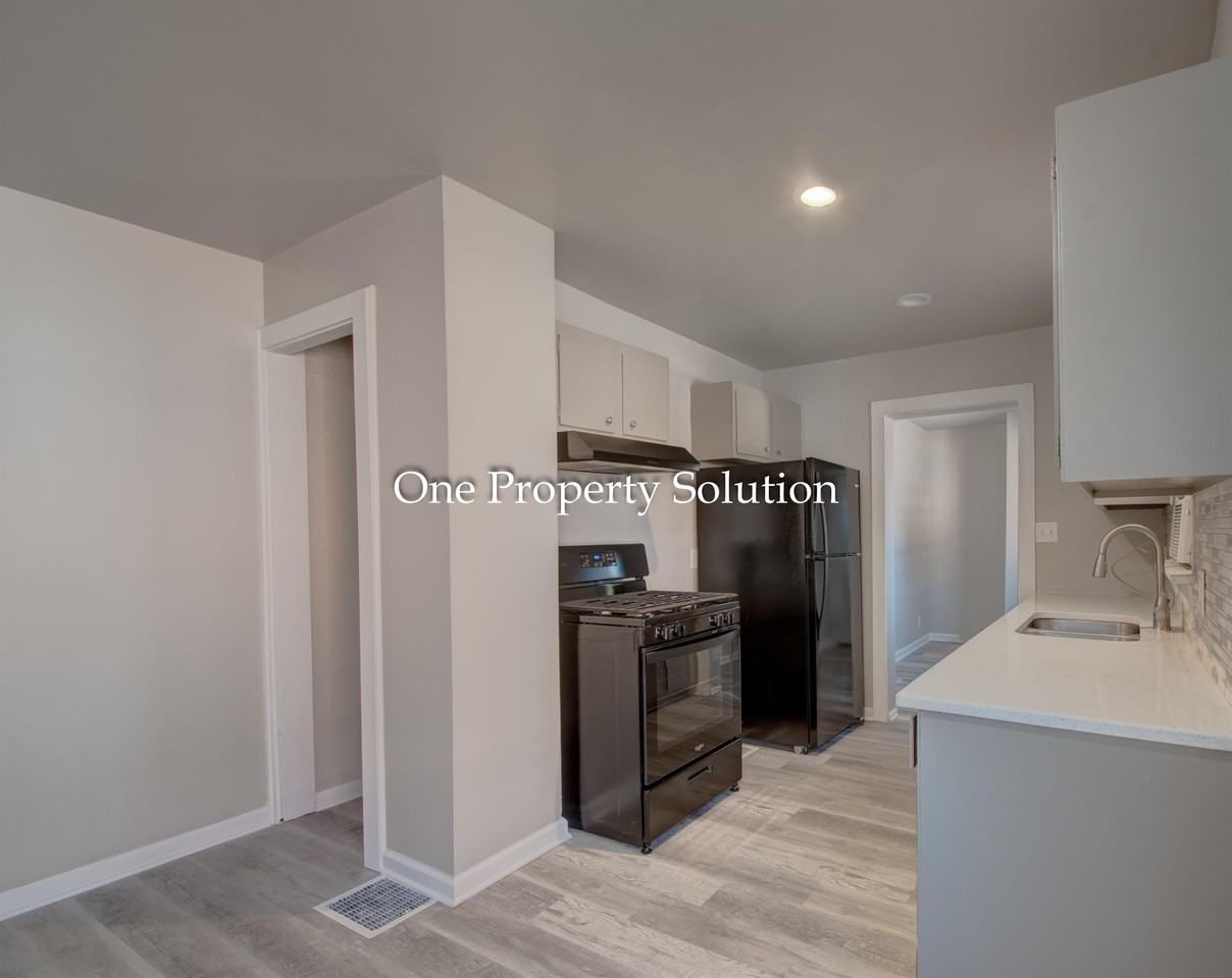 106 Carter St #1 - Photo 6 of 19