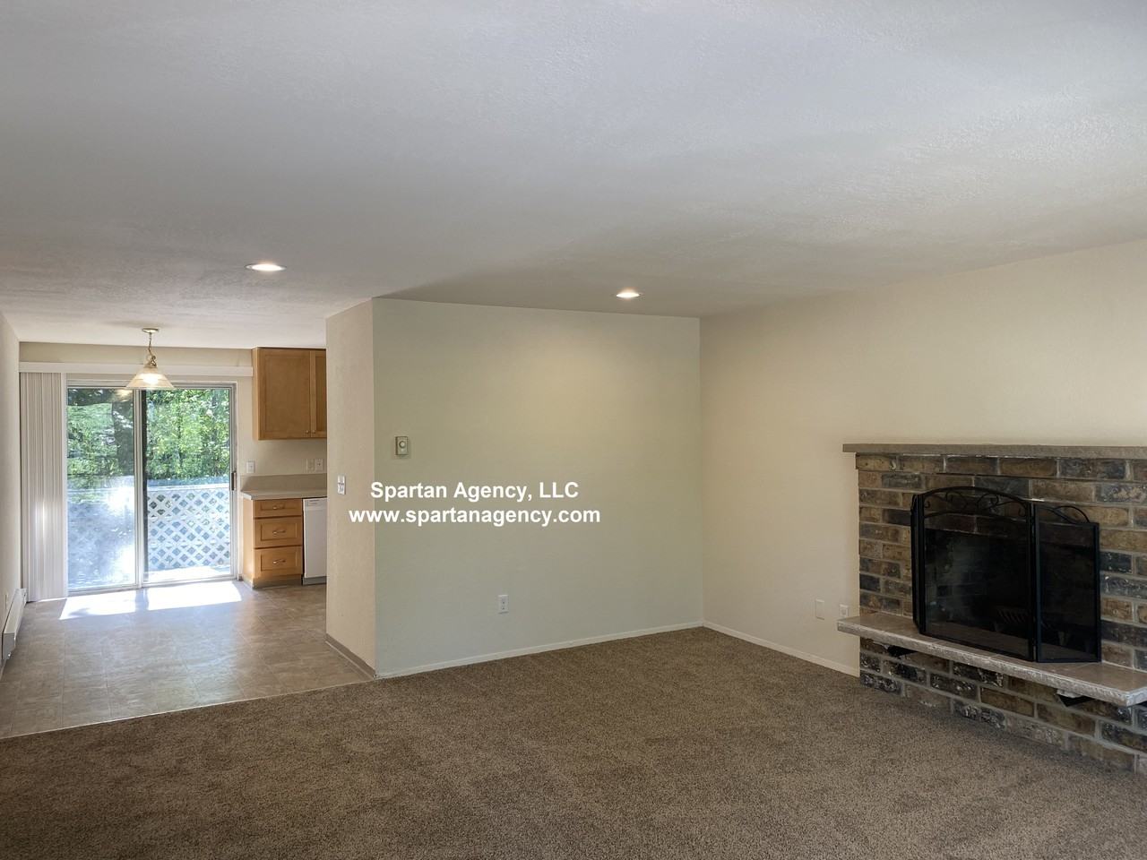 10416 29th St E #10416 - Photo 5 of 14