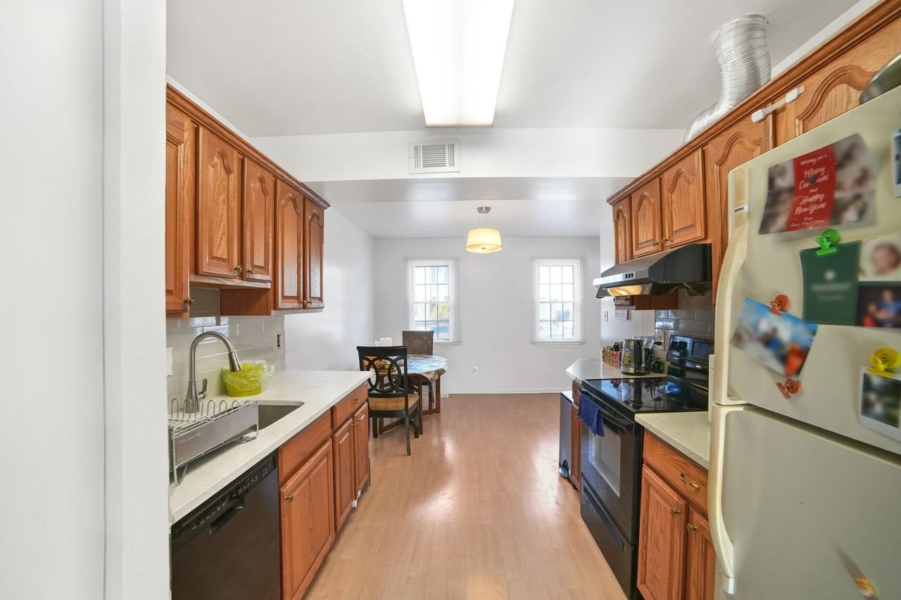 23 Honey Brook Ln #1 - Photo 7 of 30