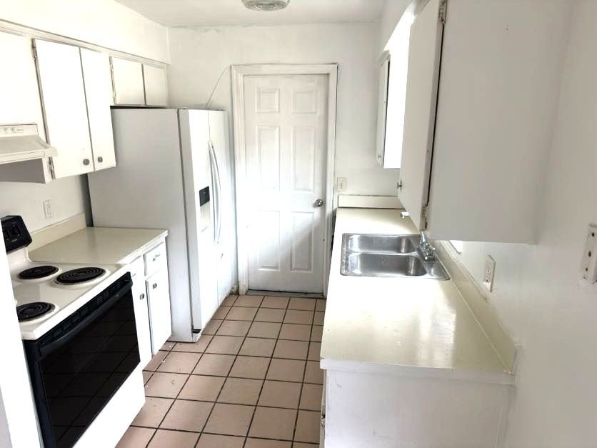 5523 Lehigh Ave #5523 - Photo 3 of 8
