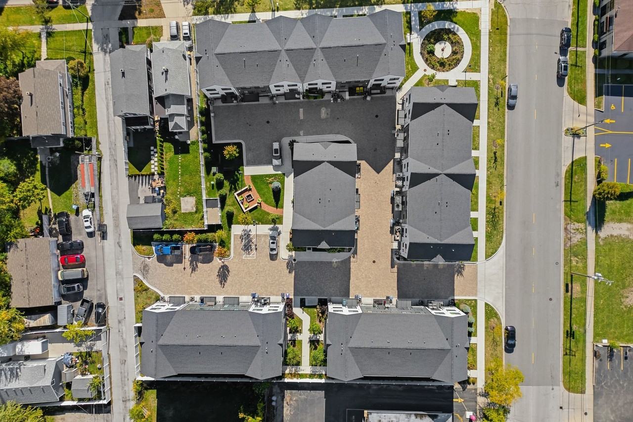 Bloom Street Townhomes - Photo 5 of 50