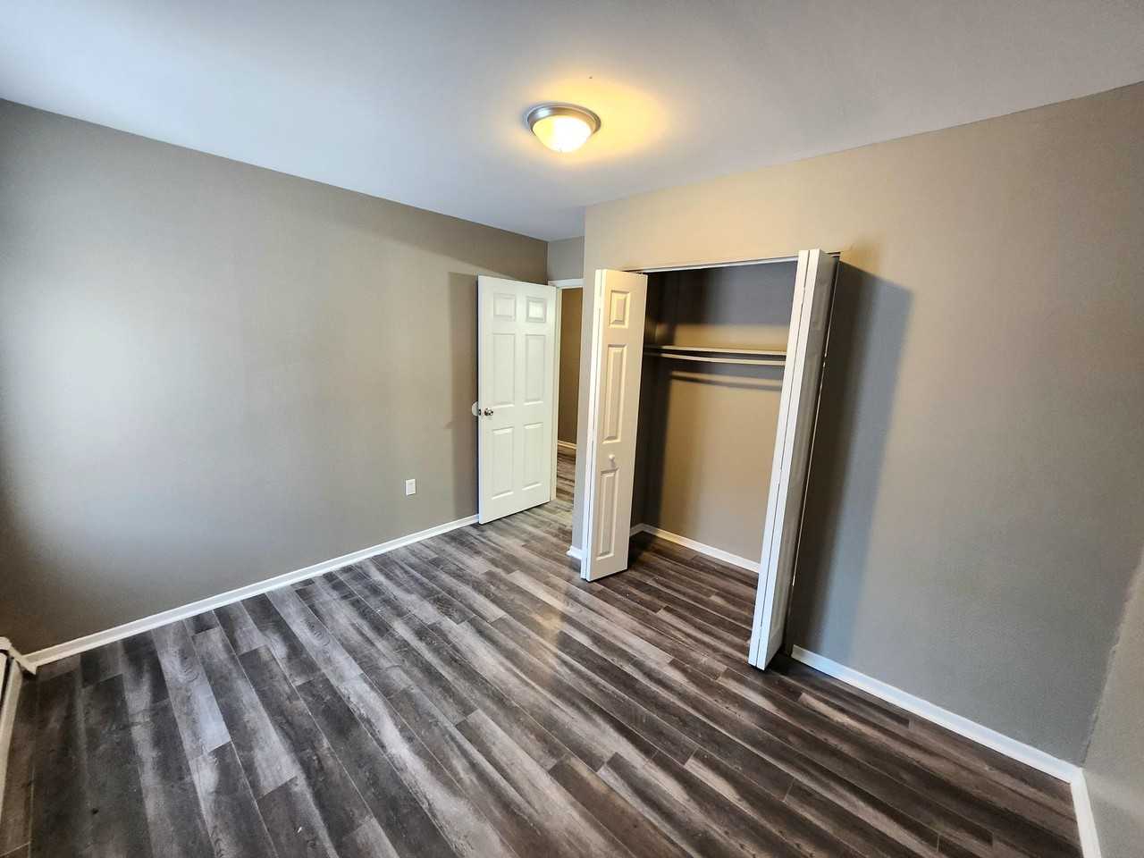 2 Reading Cres #5 - Photo 7 of 12