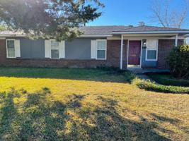 featured image of 2604 Robeson St