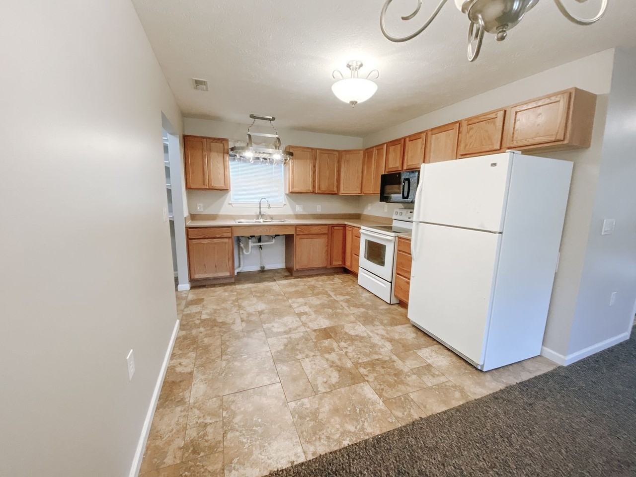 2609 Poland Hill Rd - Photo 2 of 16