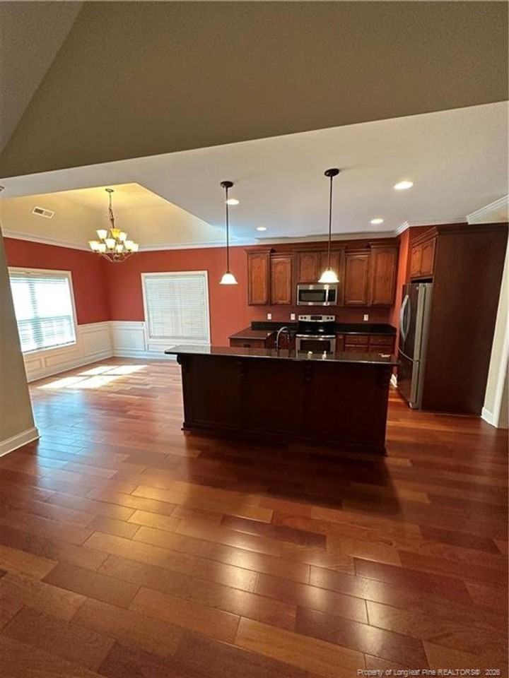 8044 Gaelic Dr - Photo 6 of 14