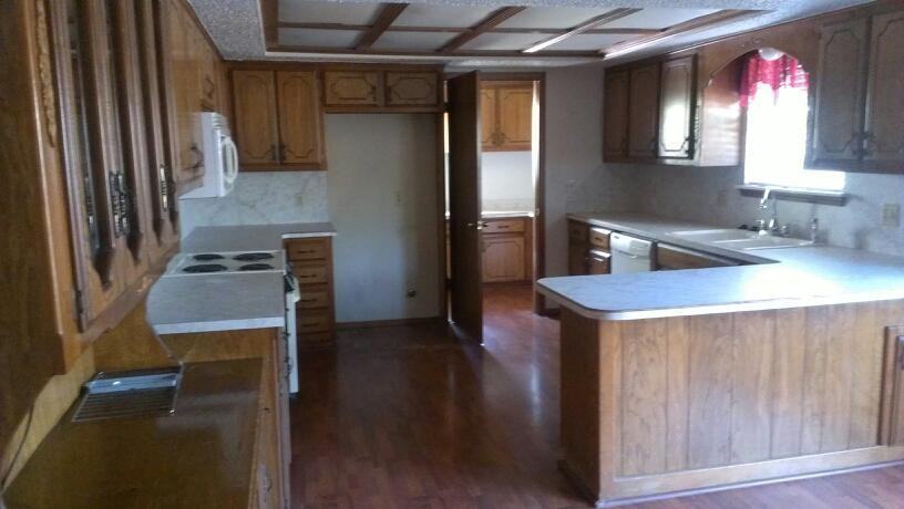 9916 S Country Club Dr - Photo 4 of 10