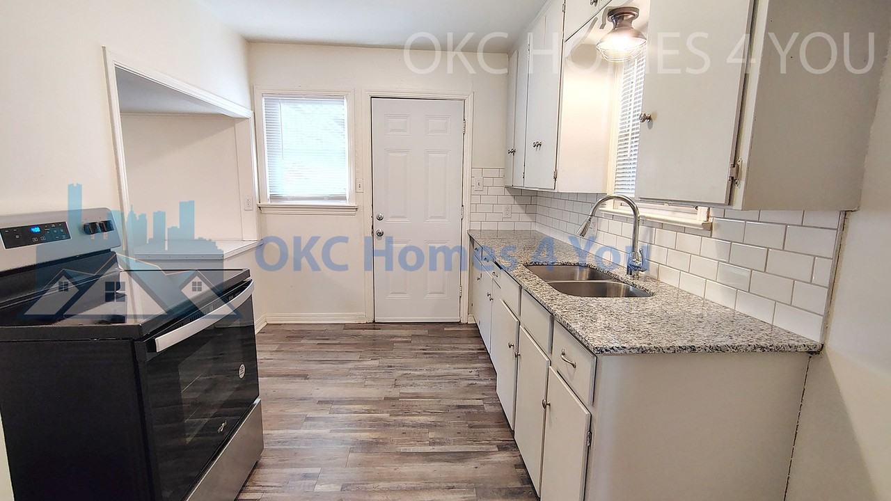 2937 Nw 35th St - Photo 7 of 28