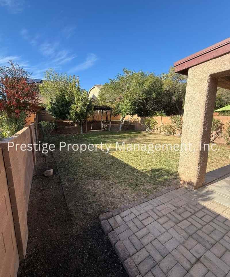 14352 S Camino Vallado - Photo 2 of 20