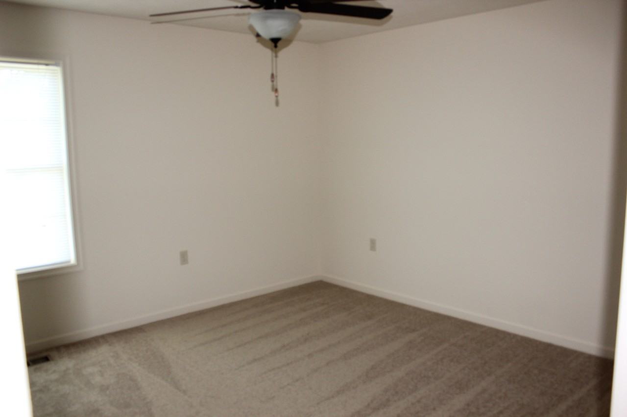 1016 Cherrybrook Dr - Photo 6 of 13