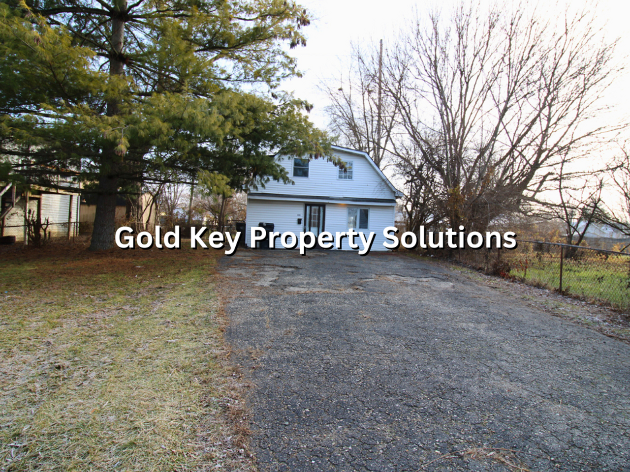 1030 Brookline St - Photo 2 of 22