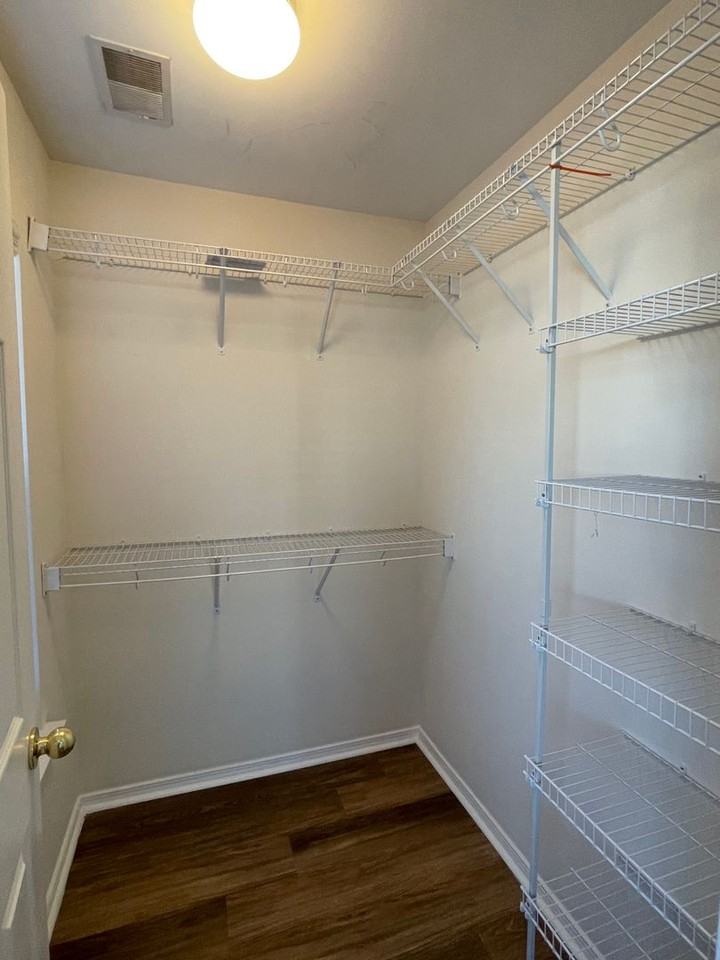 37 Sunbriar Ln - Photo 5 of 19