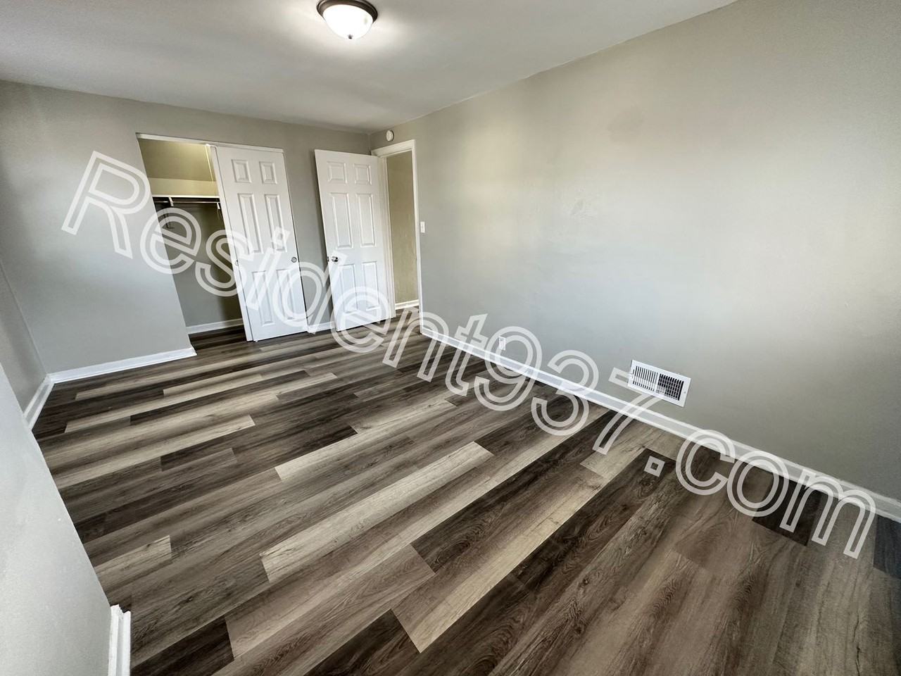 613 Allenwood Ct - Photo 6 of 21