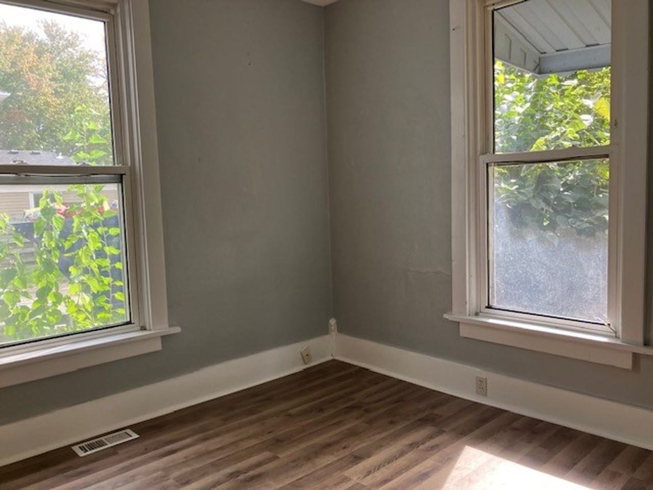 507 W Chestnut St - Photo 3 of 17