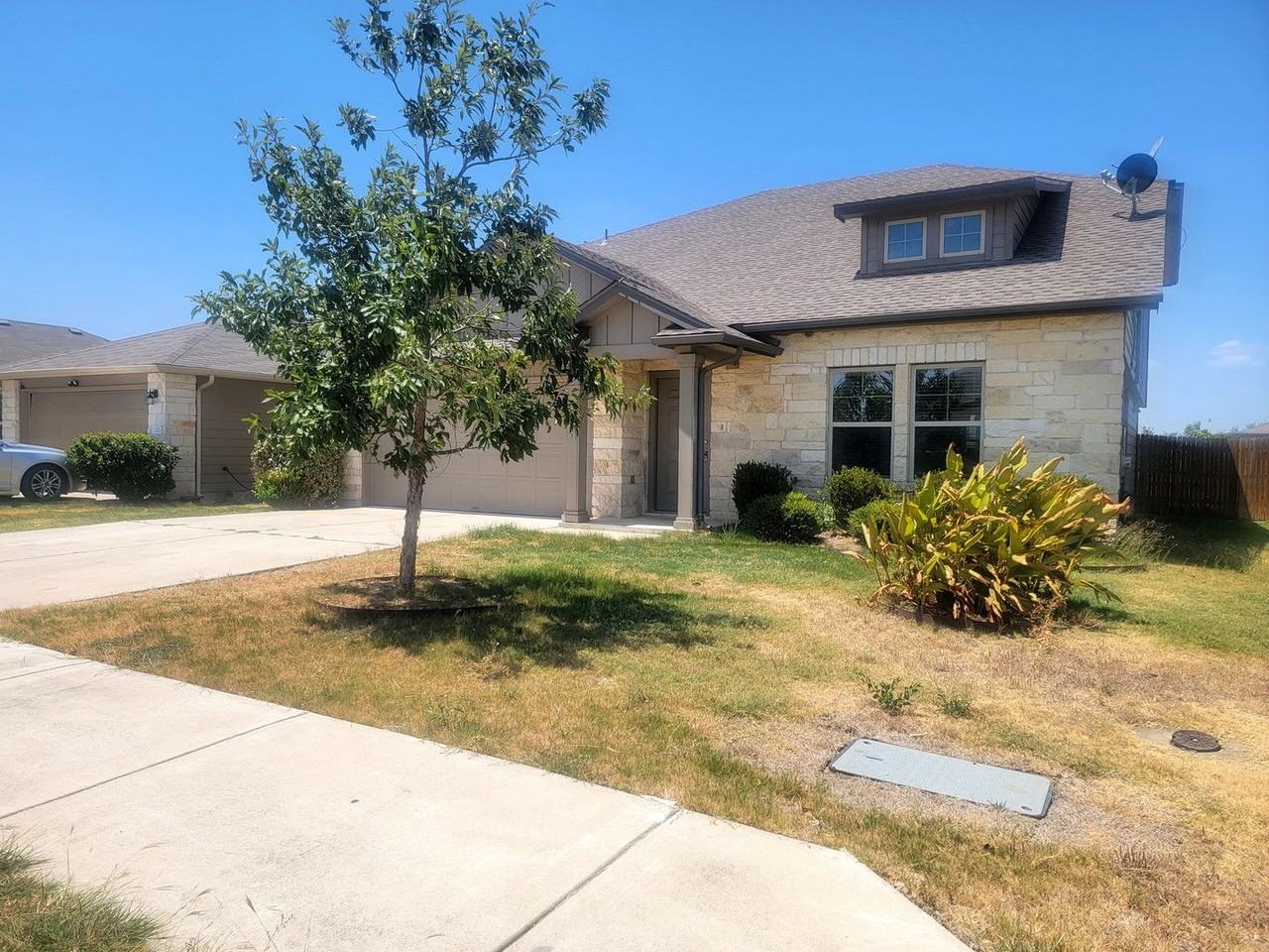 729 Pinnacle Dr - Photo 6 of 36