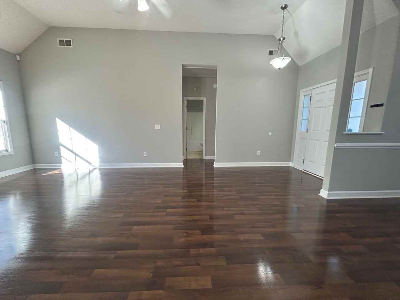 329 Anden Hall Dr - Photo 4 of 24