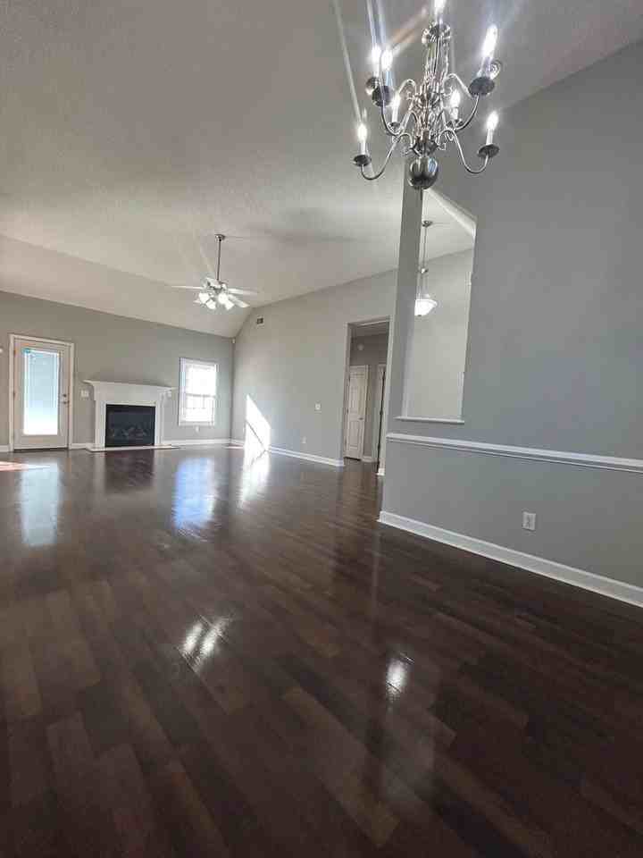 329 Anden Hall Dr - Photo 7 of 24