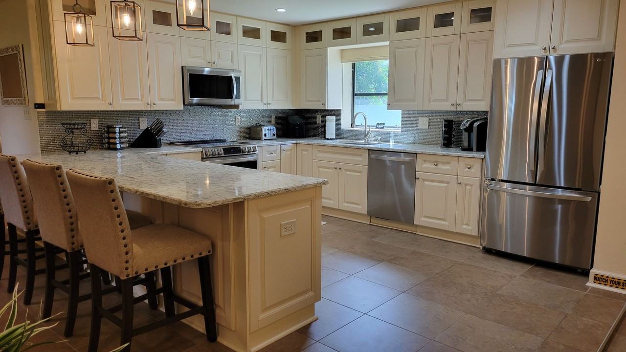 3932 Sunshine Ave - Photo 3 of 17