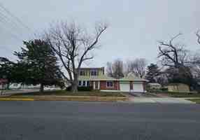 featured image of 621 William St