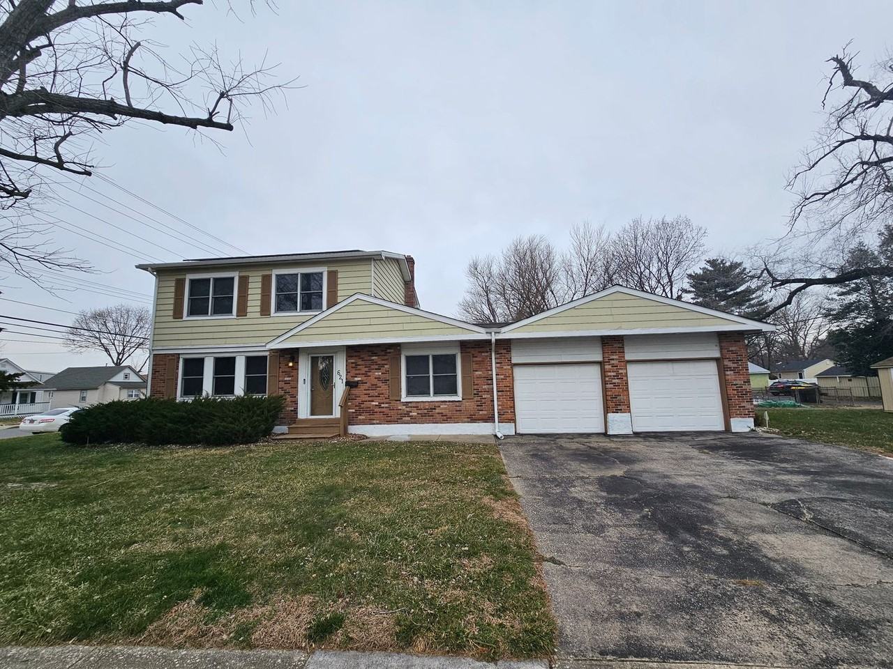 621 William St - Photo 2 of 31