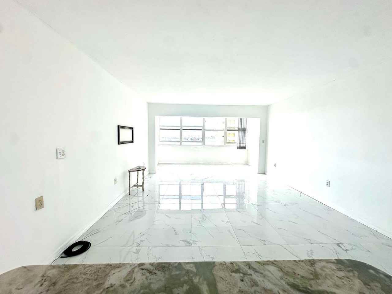 4550 Cove Cir #905 - Photo 6 of 18