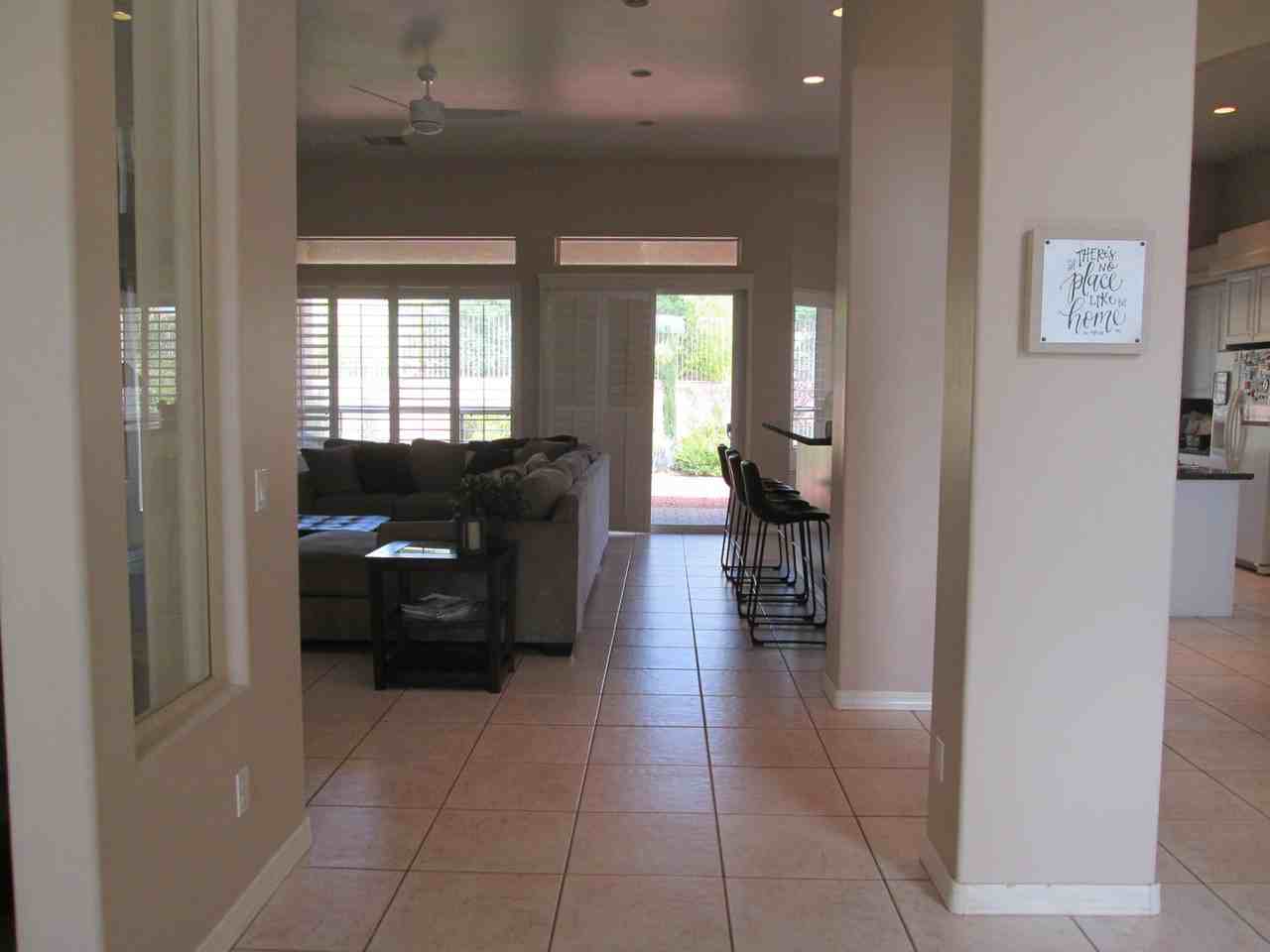 5745 E Sunset Point Dr - Photo 3 of 41