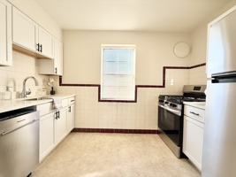 featured image of 7219 Hampton Avenue #2N