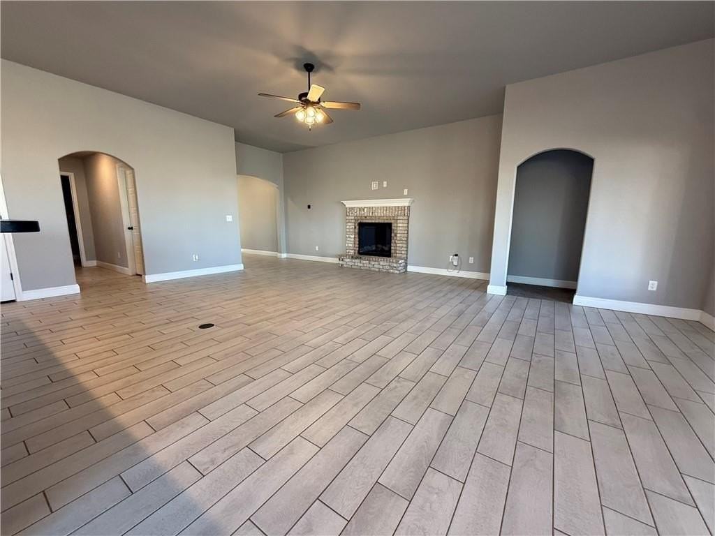 348 Fox Cir - Photo 2 of 18