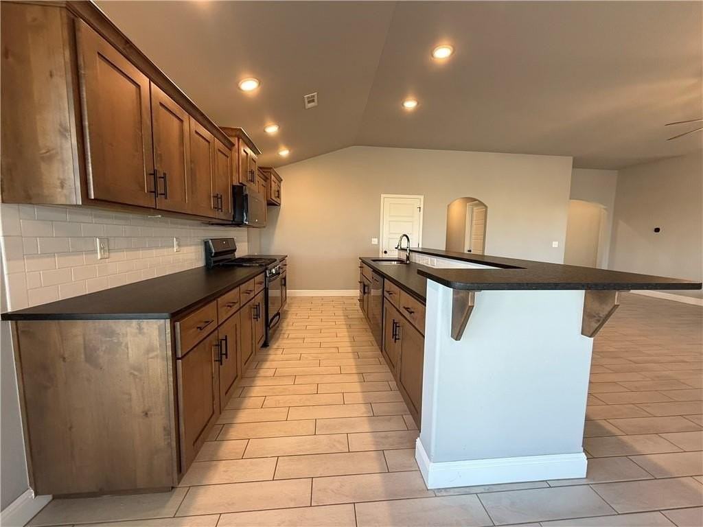 348 Fox Cir - Photo 6 of 18