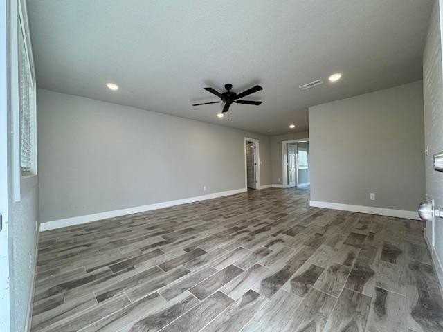 1105 Eubanks St - Photo 4 of 23