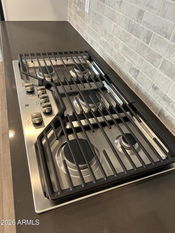 25916 N 22nd Ln - Photo 3 of 27