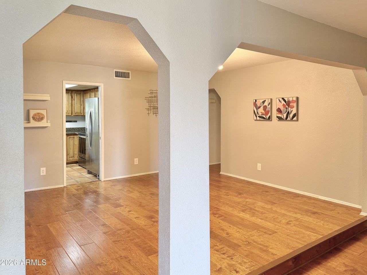 852 W Nopal Ave - Photo 5 of 21