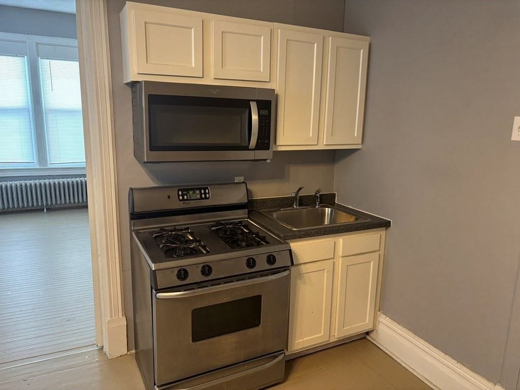 35 S 5th Ave Apt 1f - Photo 2 of 6